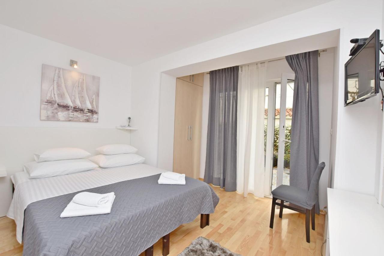 Apartment Mate Omiš Extérieur photo